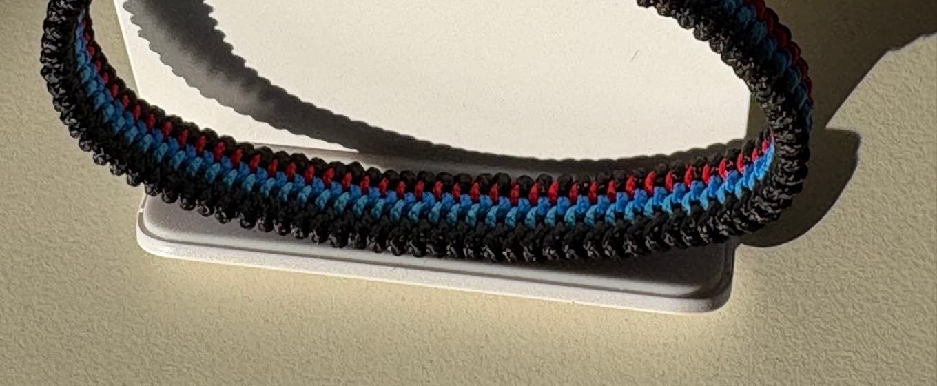 Black · blue · red